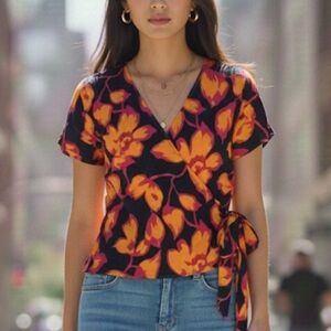 NWT Allison Joy Floral Wrap Top(size XL)